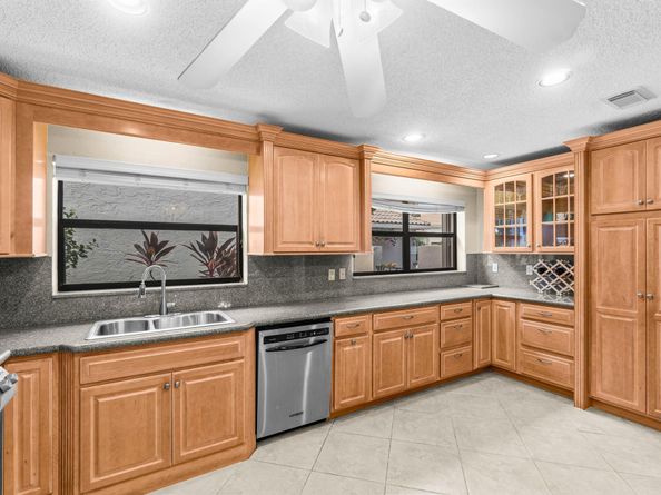 17497 Via Capri, Boca Raton FL 33496