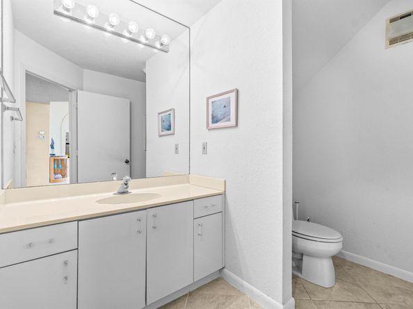17497 Via Capri, Boca Raton FL 33496