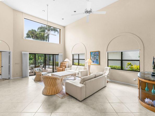 17497 Via Capri, Boca Raton FL 33496