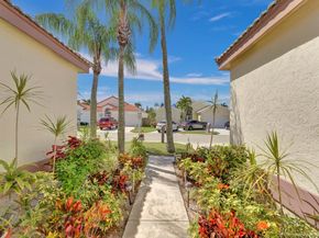 4969 Broadstone Cir, West Palm Beach FL 33417