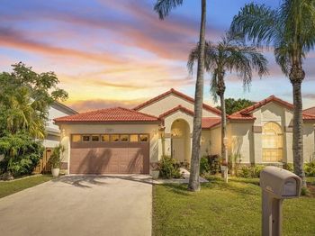 4969 Broadstone Cir