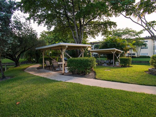 5171 W Oakland Park Blvd 207, Lauderdale Lakes FL 33313