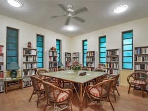 5171 W Oakland Park Blvd 207, Lauderdale Lakes FL 33313