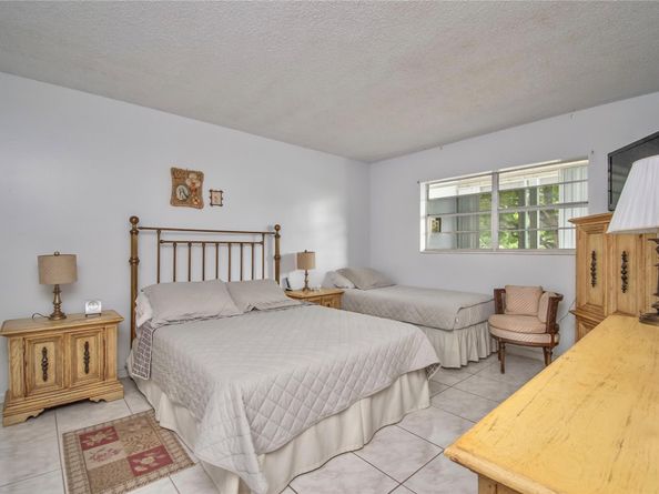 5171 W Oakland Park Blvd 207, Lauderdale Lakes FL 33313