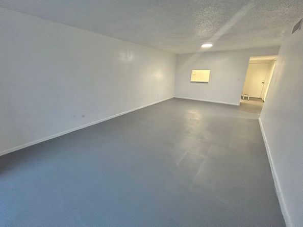 2850 Somerset Dr 316L, Lauderdale Lakes FL 33311