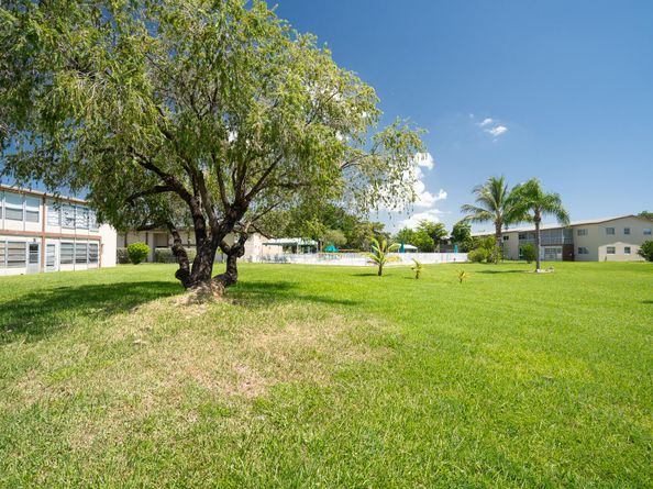 7405 W Atlantic Boulevard 201, Margate FL 33063
