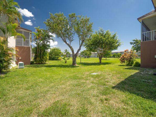 7405 W Atlantic Boulevard 201, Margate FL 33063