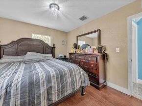 2820 NW 207 St, Miami Gardens FL 33056