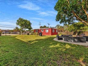 2820 NW 207 St, Miami Gardens FL 33056