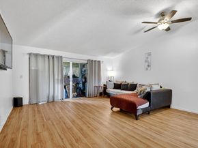26 Chelsea Lane, Boynton Beach FL 33426