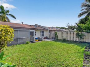 26 Chelsea Lane, Boynton Beach FL 33426