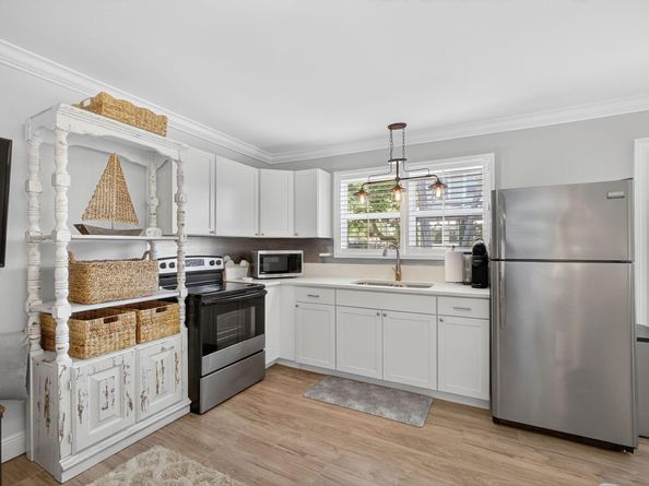 442 28th Street, West Palm Beach FL 33407
