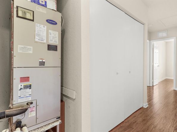 37 SE 3rd Avenue, Hallandale Beach FL 33009