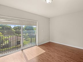 37 SE 3rd Avenue, Hallandale Beach FL 33009
