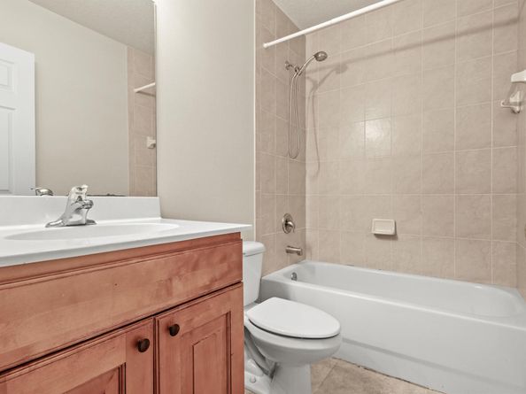 37 SE 3rd Avenue, Hallandale Beach FL 33009