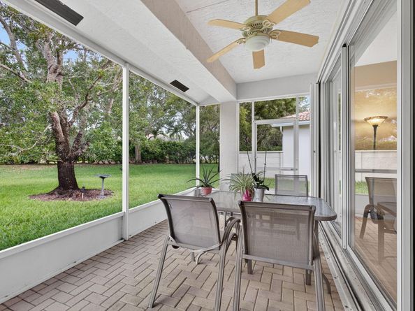 9228 Clipper Court, West Palm Beach FL 33411