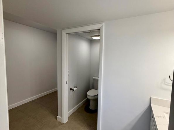 3501 Village Blvd Apt 104, West Palm Beach FL 33409