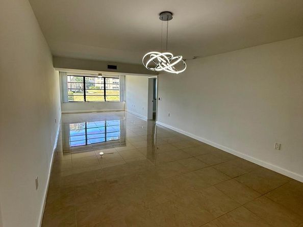 3501 Village Blvd Apt 104, West Palm Beach FL 33409