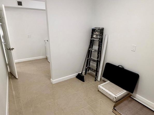 3501 Village Blvd Apt 104, West Palm Beach FL 33409