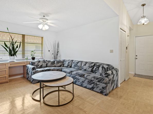 6360 Kings Gate Circle, Delray Beach FL 33484