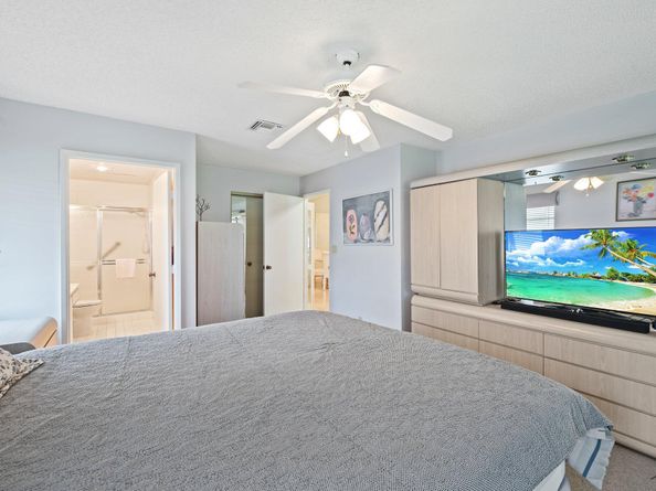 6360 Kings Gate Circle, Delray Beach FL 33484