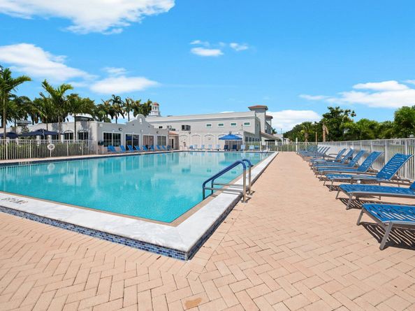 6360 Kings Gate Circle, Delray Beach FL 33484