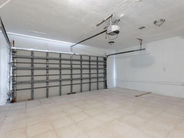 8424 SW 102nd Pl, Miami FL 33173
