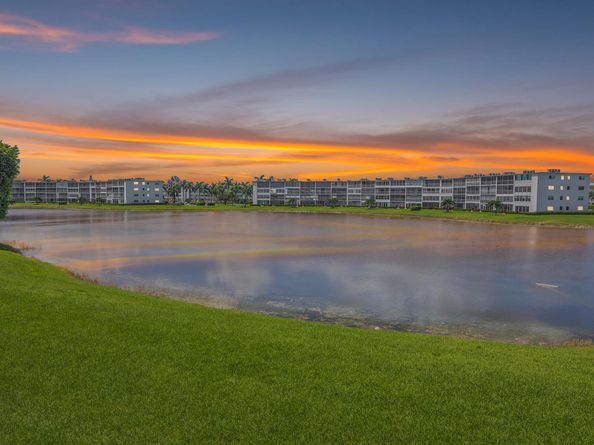 2069 Guildford D, Boca Raton FL 33434