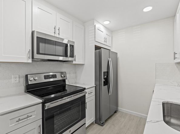 2069 Guildford D, Boca Raton FL 33434