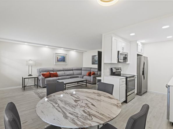 2069 Guildford D, Boca Raton FL 33434