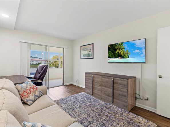 2069 Guildford D, Boca Raton FL 33434