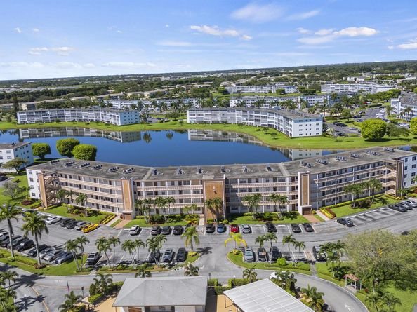 2069 Guildford D, Boca Raton FL 33434
