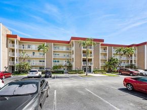 3050 NE 48th Court 402, Lighthouse Point FL 33064