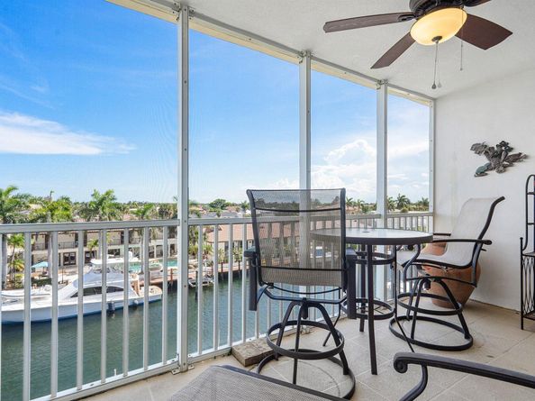 3050 NE 48th Court 402, Lighthouse Point FL 33064