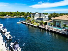 3050 NE 48th Court 402, Lighthouse Point FL 33064