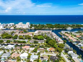 3050 NE 48th Court 402, Lighthouse Point FL 33064