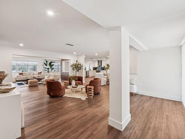 6764 Dogwood Dr, Miramar FL 33023