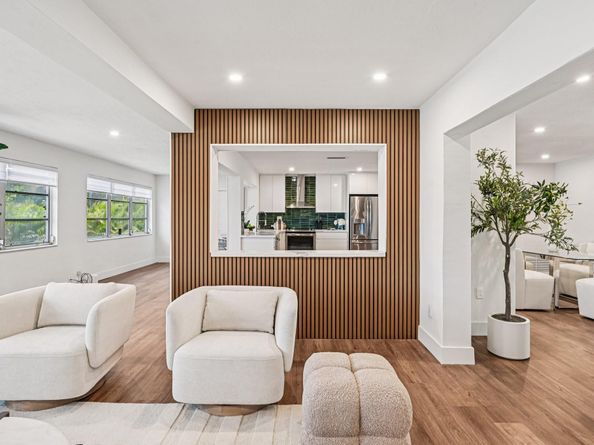 6764 Dogwood Dr, Miramar FL 33023