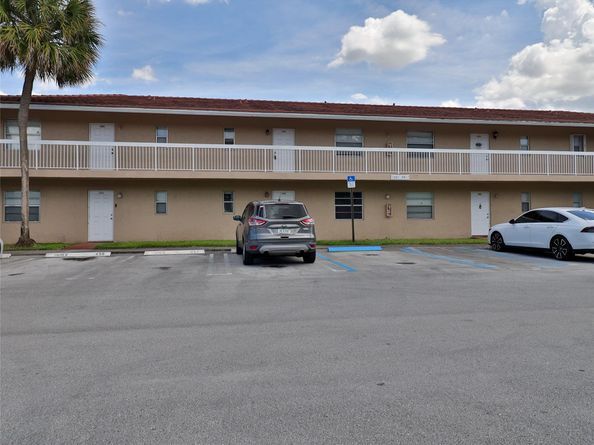 9930 Twin Lakes DR 7L, Coral Springs FL 33071