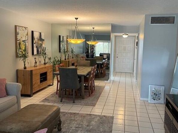 4070 Tivoli Court 302, Lake Worth FL 33467