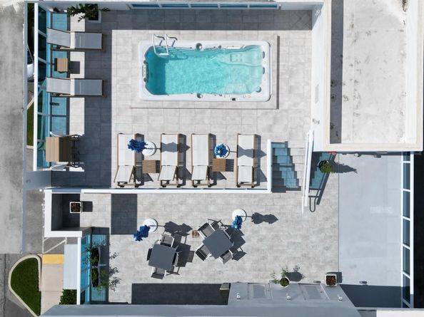 1 S Palmway 205, Lake Worth Beach FL 33460