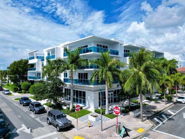 1 S Palmway 205, Lake Worth Beach FL 33460