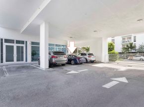 1 S Palmway 205, Lake Worth Beach FL 33460