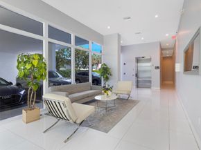 1 S Palmway 205, Lake Worth Beach FL 33460
