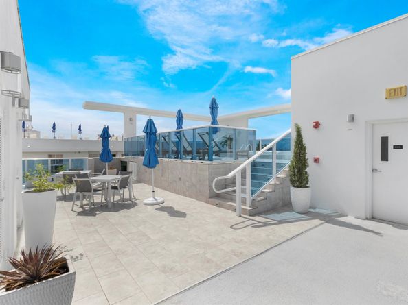 1 S Palmway 205, Lake Worth Beach FL 33460