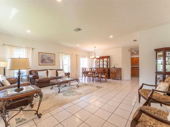 21320 Sawmill Ct, Boca Raton FL 33498