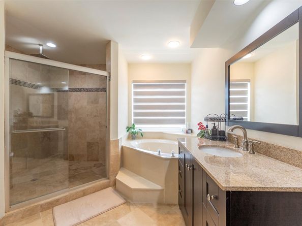 21320 Sawmill Ct, Boca Raton FL 33498