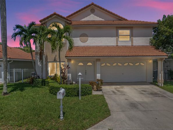 21320 Sawmill Ct, Boca Raton FL 33498