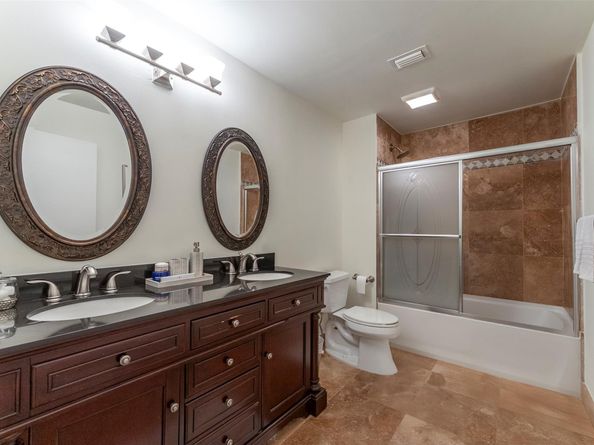 21320 Sawmill Ct, Boca Raton FL 33498