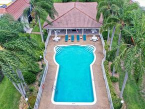 1124 NW 13th Street 120a, Boca Raton FL 33486